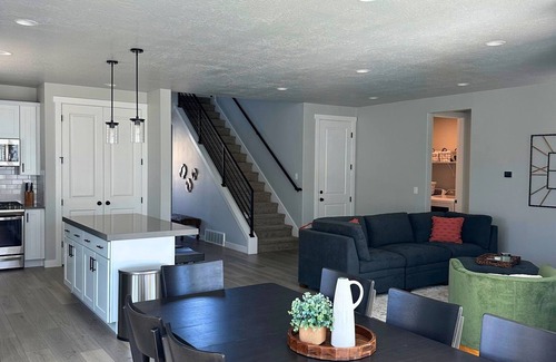 Park City House | Bluebird Hideout – New Modern Mountain Escape – Near Slopes & Lake