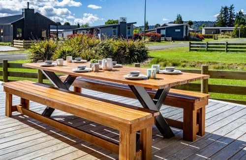 Ohakune House | Guest Rated 10/10: Bluebird on Snowmass, Ohakune Retreat