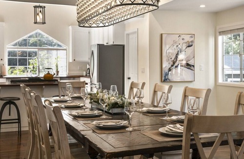 Northwood House | Experience The Bluebird's Burrow: Hot Tub, Game Room & More