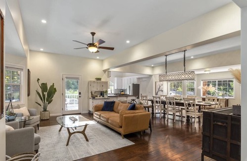 Northwood House | Experience The Bluebird's Burrow: Hot Tub, Game Room & More