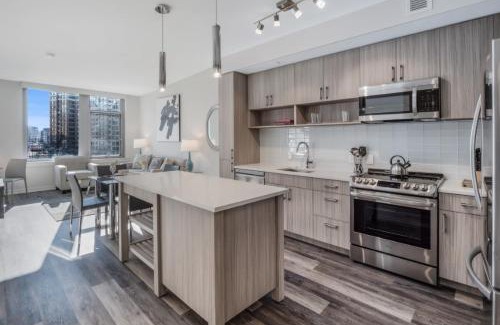 Crystal City Apartment | Pet-Friendly Bluebird Suites with Pool and Ocean Views