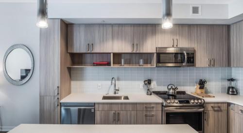 Crystal City Apartment | Pet-Friendly Bluebird Suites with Pool and Ocean Views