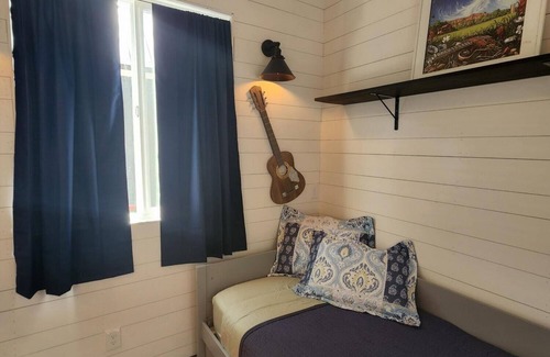 Lyons Resort | Music-Inspired Bluegrass Jam Tiny House by the River