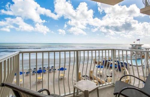 Ormond Shores Hotel | Beachfront Bluegreen Vacations Casa Del Mar with Pool & Views