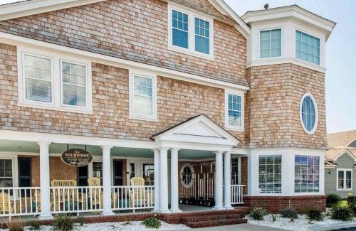 Dennis Port Resort | Discover Bluegreen Vacations The Soundings with Oceanfront Views