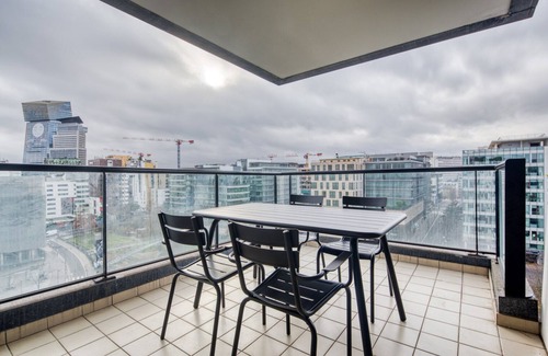 Gare Apartment | Blueground | Olympiades, elev & balcony, nr dining