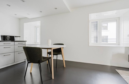 Seefeld Apartment | Blueground | Seefeld, w/d, elevator, nr Lake Zurich