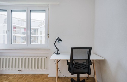 Unterstrass Apartment | Blueground | Unterstrass, w/d, near groceries
