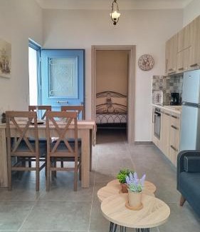 Palekastro House | Family-Friendly Retreat at BlueHouse III - Rated 9/10