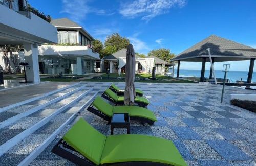 Choeng Mon Hotel | Tranquil Bluemango Pool Villa: Oceanfront Retreat Awaits