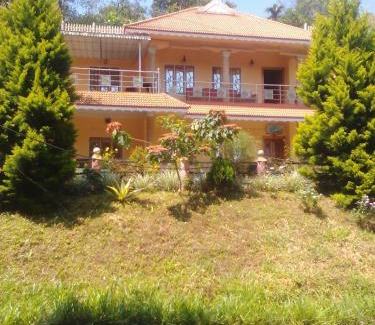 Udumbanchola House | Budget-Friendly Bluemount: Child-Friendly Stay with 8.5 Rating
