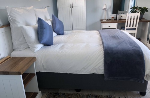 Arniston House | Exceptional BlueSky Guest House in Arniston with Pool