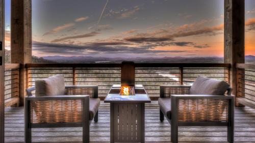 Blue Ridge House | Relaxing Retreat at BLUESTONE with Spa and Hot Tub