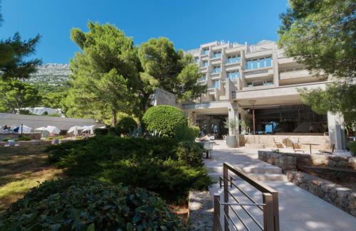 Brela Hotel | Relax at Bluesun Hotel Soline - Oceanfront with Spa & Pool