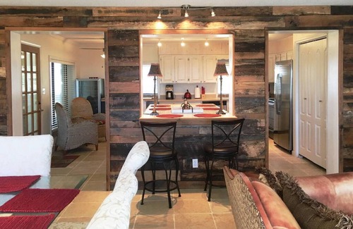 Monteagle House | Bluff House: Private Retreat with Pool & Spectacular Views