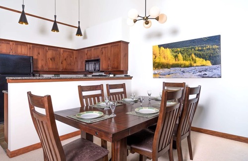 Nordic Estates Ski Chalet | BLUFFS 6: Ski-In/Out Townhouse with Hot Tub & Scenic Views