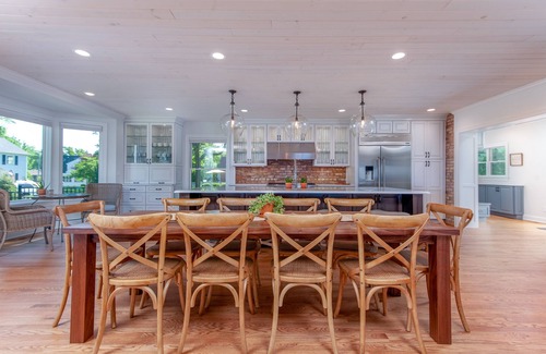 South Haven House | Bluffside Retreat: Pool, Hot Tub & Breathtaking Lake Views