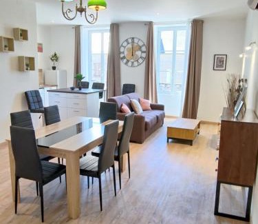 Brive-la-Gaillarde Apartment | Blum Hotel: Pet Friendly Getaway with Pool and Dining
