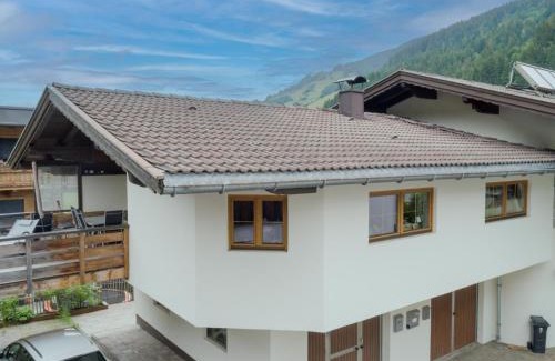 Kelchsau Apartment | Blumenwiese: Family-Friendly Retreat with Exceptional Ratings