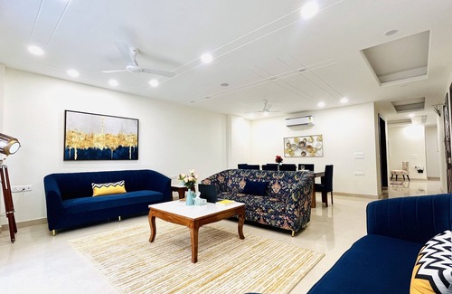 Saket Apartment | Modern 3BHK MAX Saket: Ideal for Families and Pets