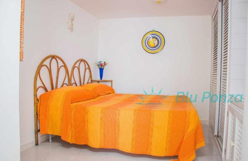 Le Forna Villa | Pet-Friendly Retreat at BluPonza Case Vacanza Villa Rosa