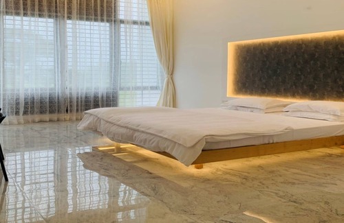 Kulamavu Villa | Discover BluSalz Collection Papillon Hill Idukki with Pool