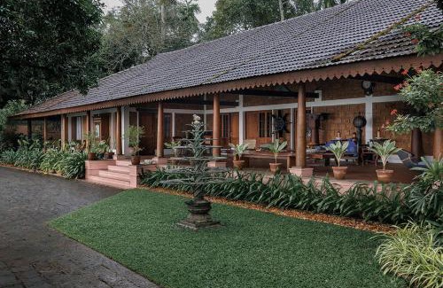 Muhamma Resort | Tranquil BluSalzz Villa with Pool & Ocean Views in Kerala