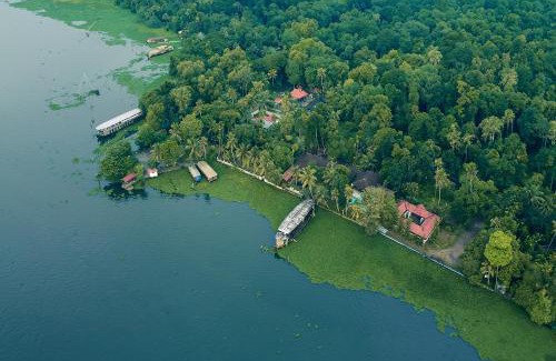 Muhamma Resort | Tranquil BluSalzz Villa with Pool & Ocean Views in Kerala