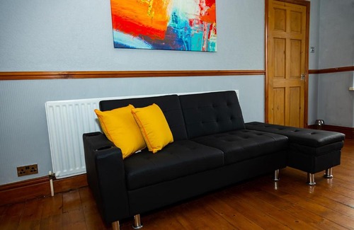 Blyth Apartment | Comfortable Alexander Apartments in Blyth: Pet & Child Friendly