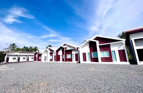 Pak Nam Resort | Beachfront Bliss at BM Beach Resort Satun - Rated 8.8/10