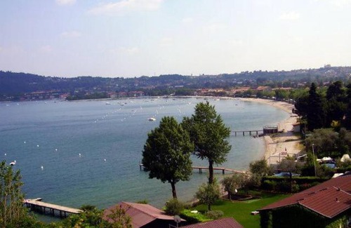 Villaggio Sanghen Apartment | Oceanview Comfort at BN-Casa Centrale for Family Getaways