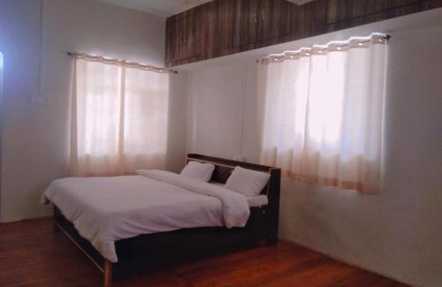Jhultar Barkhet Hotel | Discover BN Resort: Pet-Friendly Stay with Family Amenities