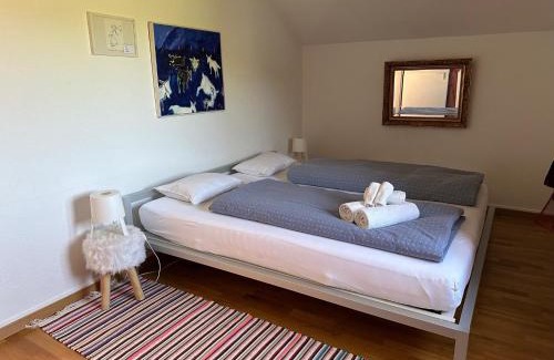 Hundwil Bed & Breakfast | Oceanfront Retreat at BnB chezlise - Rated 9/10 by Guests