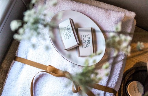 Passano Bed & Breakfast | Discover bnb Verdeolivo: Top-Rated Stay with Pool & Hot Tub