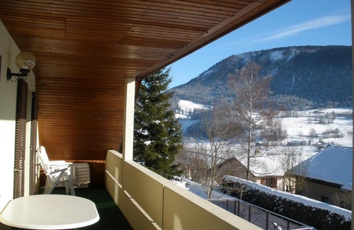 Travers Bed & Breakfast | Pet-Friendly BnB Villa Moncalme with Excellent Amenities