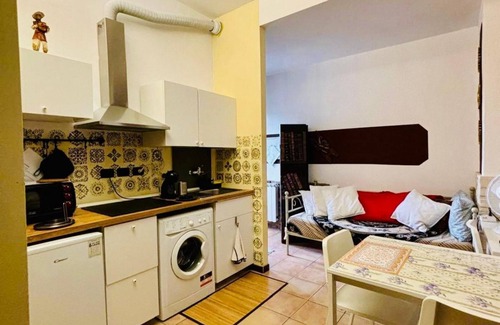 Olgiate Olona Apartment | Cozy Bnbook-Appartamento Bilocale Il Geco with Spa & Breakfast