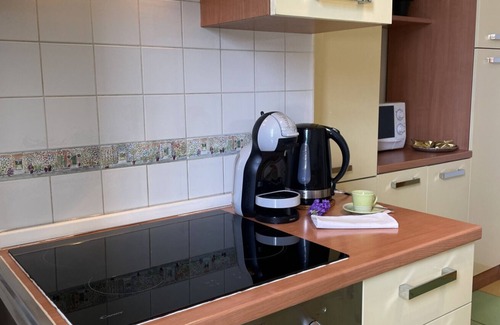 Rho Apartment | Comfortable Stay at BNBOOK-BORROMEO 2 RHO with Breakfast