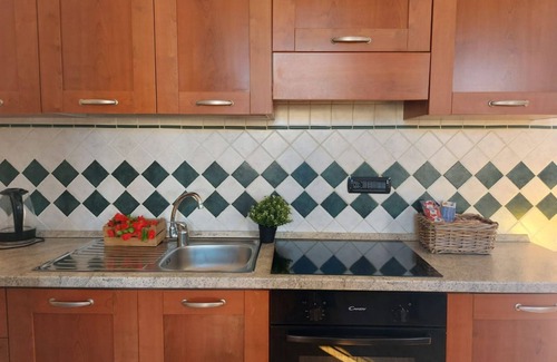 Rho Apartment | Cozy Bnbook-Corte Borromeo 1 with Breakfast & Kitchen