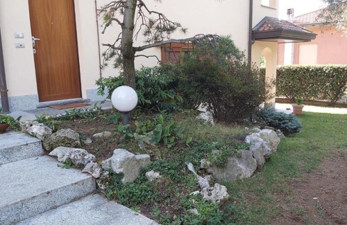 Casorate Sempione Apartment | Family-Friendly Bnbook - Residenza Naggi with High Ratings
