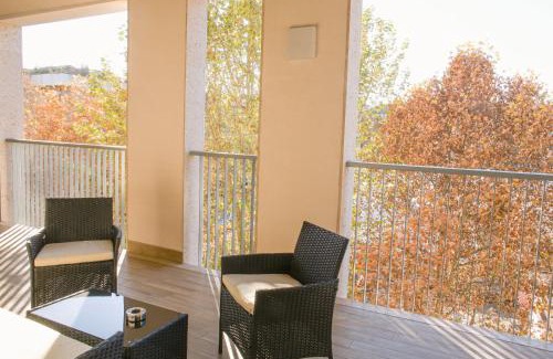 Ghisolfa Apartment | Bright and Inviting BnButler Apartment with Terrace