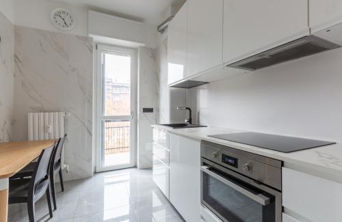 Binda Apartment | Experience Comfort at BnButler - Largo Promessi Sposi