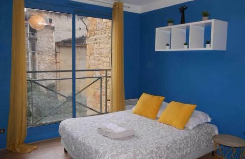 Carnot - Gailleton Apartment | Inviting Stay at Chez Mathilde - Family Friendly Amenities