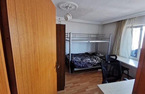 Rumeli Hisari Apartment | Budget-Friendly Stays at Boğazici Apt - Book Your Escape