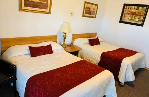 North Bay Hotel | Pet-Friendly Retreat at Bo-Mark Motel - Rated 8/10 by Guests