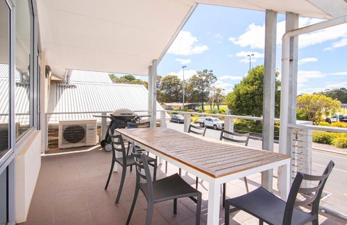 Cowaramup Apartment | Explore Bo'Vine Holiday Apartment: Family-Friendly Retreat