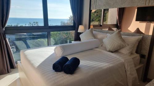 Ao Nang Apartment | Cozy Sea View Apartment with Pool & 10/10 Guest Rating