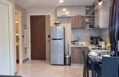 Ao Nang Apartment | Seaview 1BR Retreat with Pool Near Ao Nang Beach