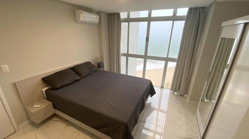 Piedade Apartment | Seaside Retreat at Boa Viagem Piedade Beach