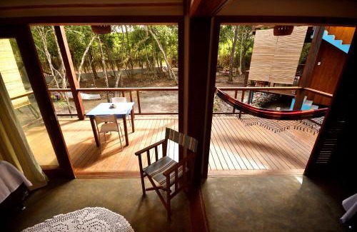 Marau Apartment | Discover Boa Village: Oceanfront Bungalow Azul in Bahia