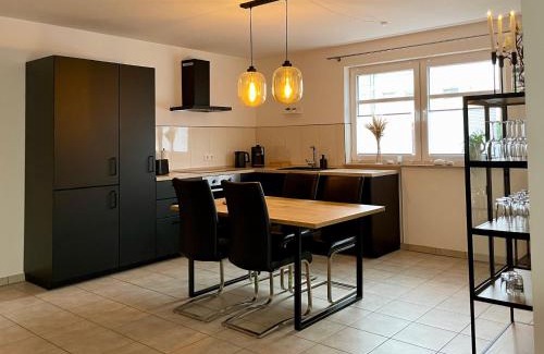 Lippstadt Apartment | Cozy Boarding-Apartment in Lippstadt with Pool & Breakfast